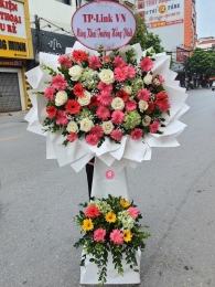 Kệ hoa khai trương, chúc mừng MS305