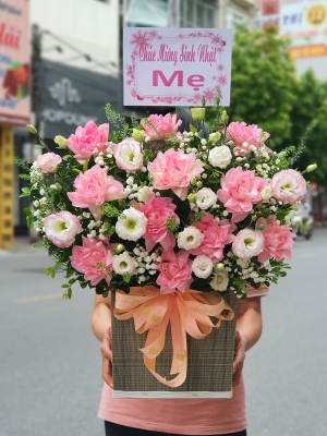 Hộp hoa, giỏ hoa chúc mừng MS377