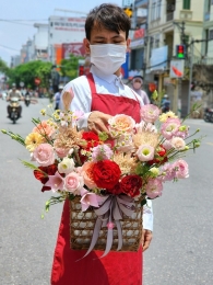 Hộp hoa, giỏ hoa chúc mừng MS523
