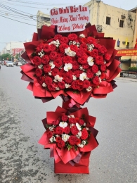 Kệ hoa khai trương, chúc mừng MS286