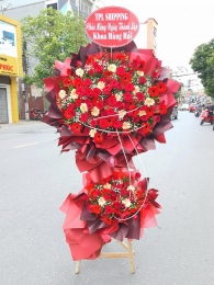 Kệ hoa khai trương, chúc mừng MS195