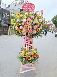 Kệ hoa khai trương, chúc mừng MS188