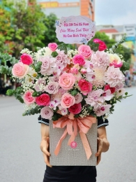 Hộp hoa, giỏ hoa chúc mừng MS517