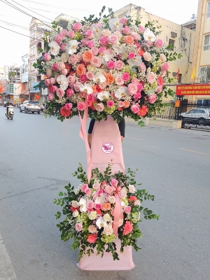 Kệ hoa khai trương, chúc mừng MS164