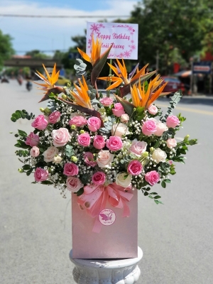 Hộp hoa, giỏ hoa chúc mừng MS309